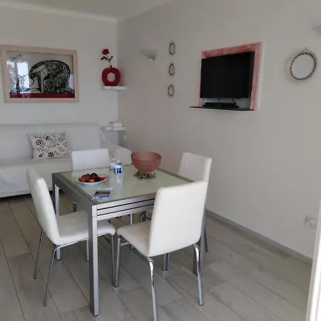 Le Palais Du Tropique Vue 5e Etage Avec Ascenseur 아파트 주앙레핑