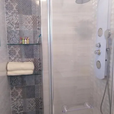 Le Palais Du Tropique Vue 5é étage Avec Ascenseur *