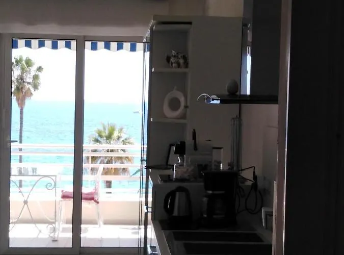 Le Palais Du Tropique Vue 5é étage Avec Ascenseur * Juan-les-Pins