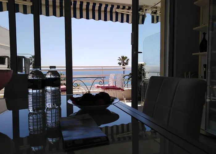 Le Palais Du Tropique Vue 5e Etage Avec Ascenseur