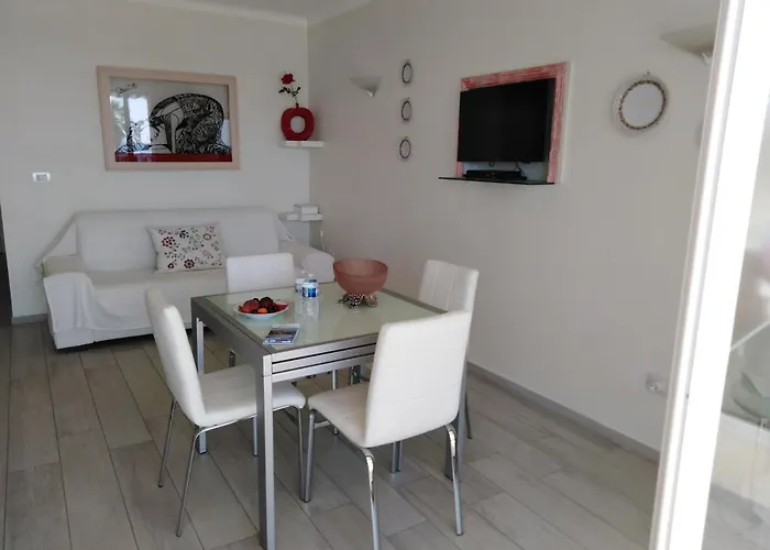 Le Palais Du Tropique Vue 5e Etage Avec Ascenseur Lejlighed Juan-les-Pins