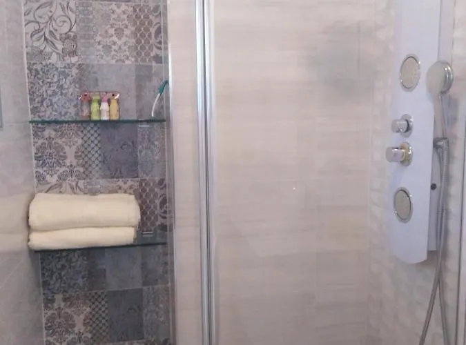 Le Palais Du Tropique Vue 5é étage Avec Ascenseur *